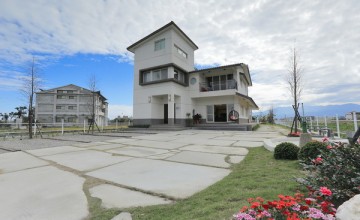 FUN輕鬆渡假會館